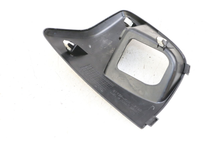 photo de ZÜNDSCHLOSSABDECKUNG HONDA PCX (JF47) 125 (2012 - 2013)