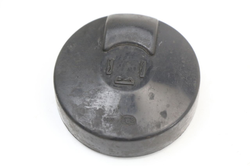 photo de SCHEINWERFERSTAUBDECKEL PIAGGIO VESPA S 2T 50 (2007 - 2014)