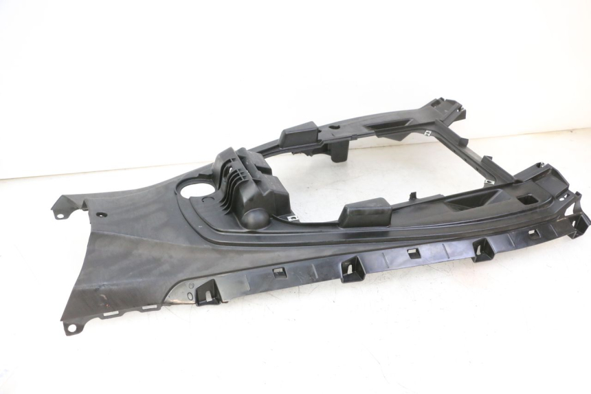 photo de UNTER SITZ VERKLEIDUNG QUADRO 4 4D 350 (2015 - 2018)