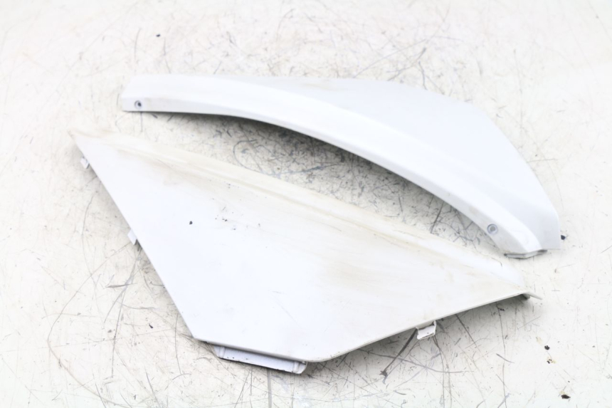 photo de UNTER SITZ VERKLEIDUNG APRILIA ATLANTIC S 125 (2010 - 2013)