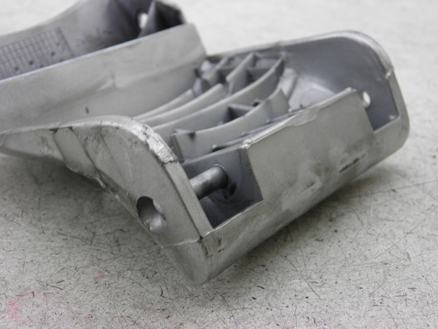 photo de UNTER SITZ VERKLEIDUNG APRILIA LEONARDO 125 (1999 - 2001)