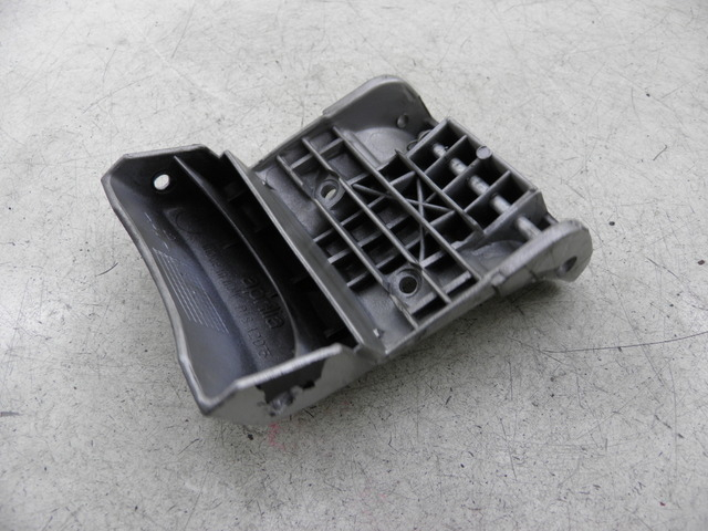photo de UNTER SITZ VERKLEIDUNG APRILIA LEONARDO 125 (1999 - 2001)