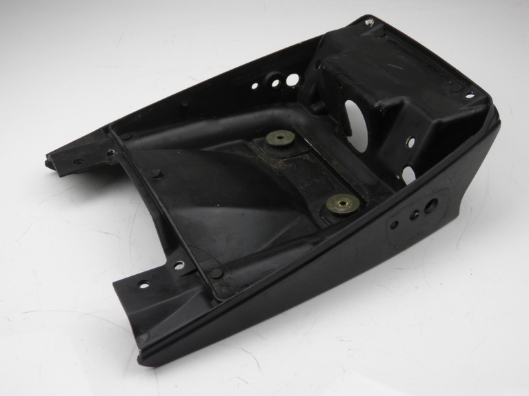 photo de UNTER SITZ VERKLEIDUNG BMW K100 ABS 1000 (1989 - 1995)