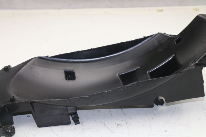photo de UNTER SITZ VERKLEIDUNG HONDA CBF N 600 (2004 - 2007)