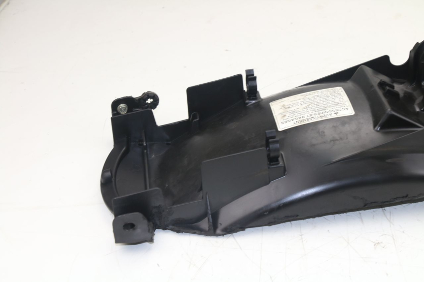 photo de UNTER SITZ VERKLEIDUNG HONDA CBF N 600 (2004 - 2007)