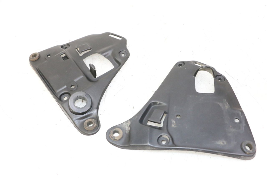 photo de UNTER SITZ VERKLEIDUNG APRILIA CLASSIC 125 (1995 - 2001)
