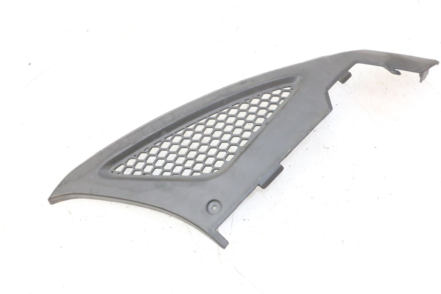 photo de UNTER SITZ VERKLEIDUNG RECHTS KYMCO AGILITY NAKED RENOUVO 2T 50 (2011 - 2018)