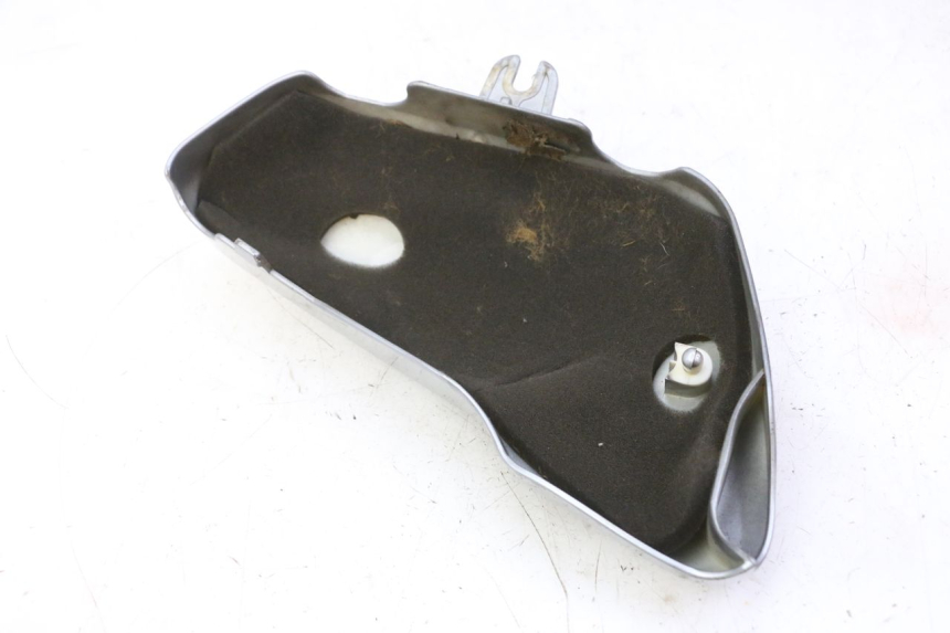 photo de VERKLEIDUNG UNTER DEM RECHTEN SITZ HYOSUNG GV AQUILA 125 (2000 - 2004)