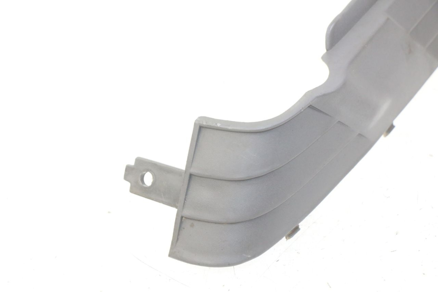 photo de RECHTER SITZBANKDECKEL SUZUKI CP 80 (1985 - 1996)
