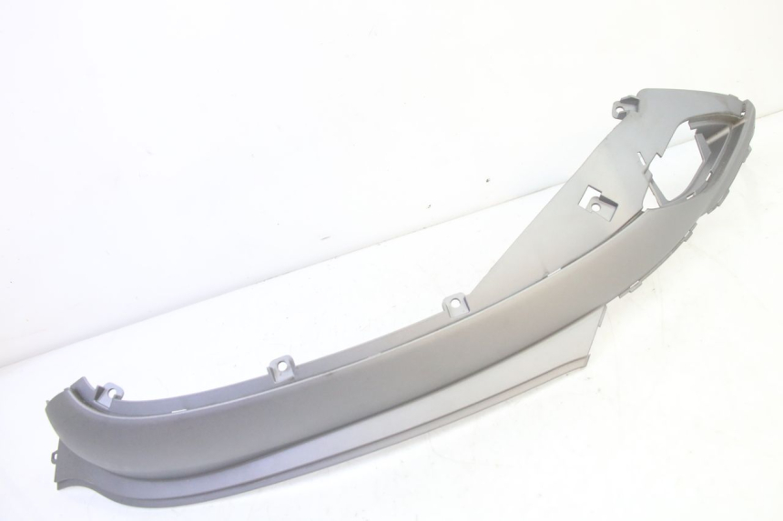 photo de RECHTER SITZBANKDECKEL SYM FIDDLE 3 III 125 (2014 - 2020) - Alternative Perspektive