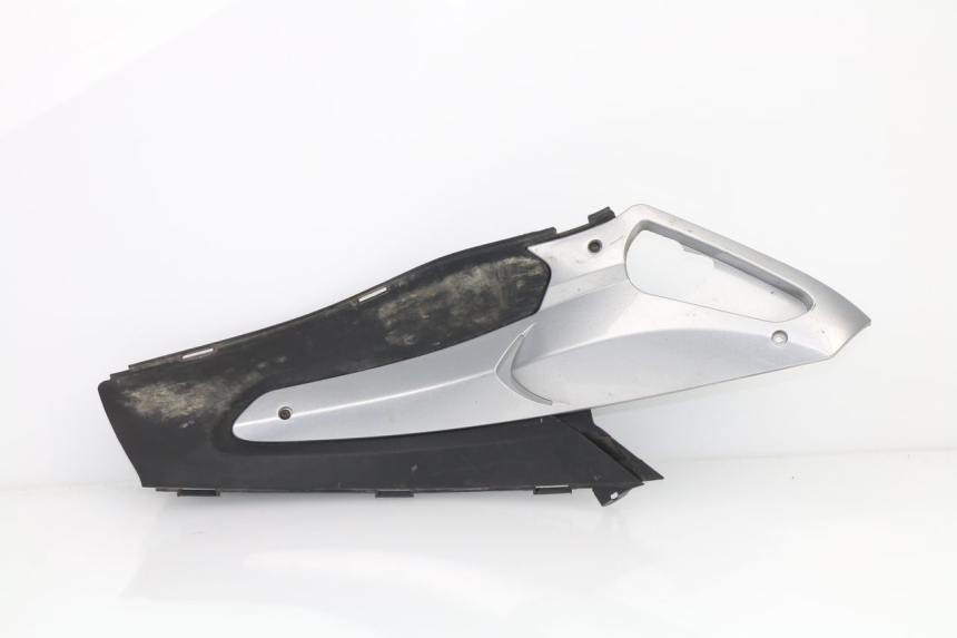 photo de UNTER SITZ VERKLEIDUNG RECHTS GILERA RUNNER 50 (1999 - 2005)