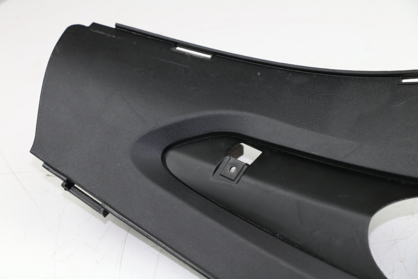 photo de RECHTER SITZBANKDECKEL GILERA RUNNER SP 50 (2009 - 2017)