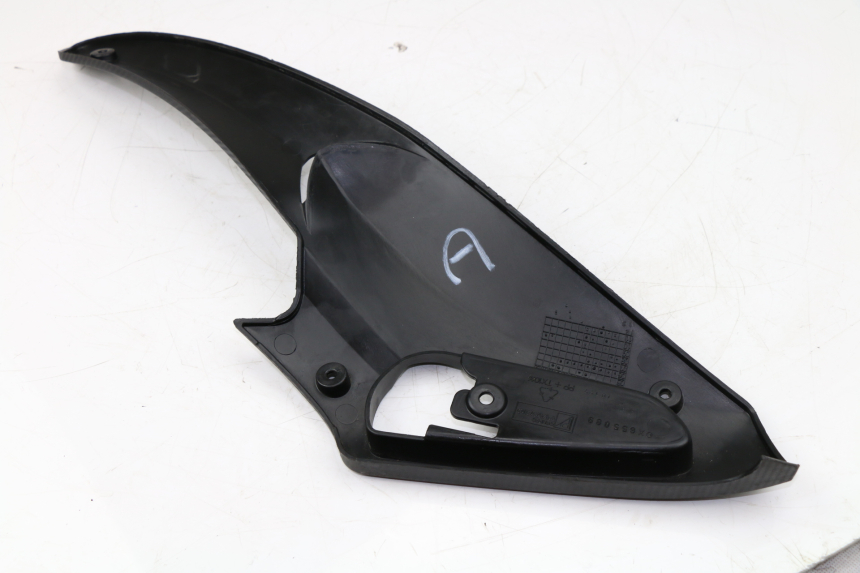 photo de RECHTER SITZBANKDECKEL GILERA RUNNER SP 50 (2009 - 2017)