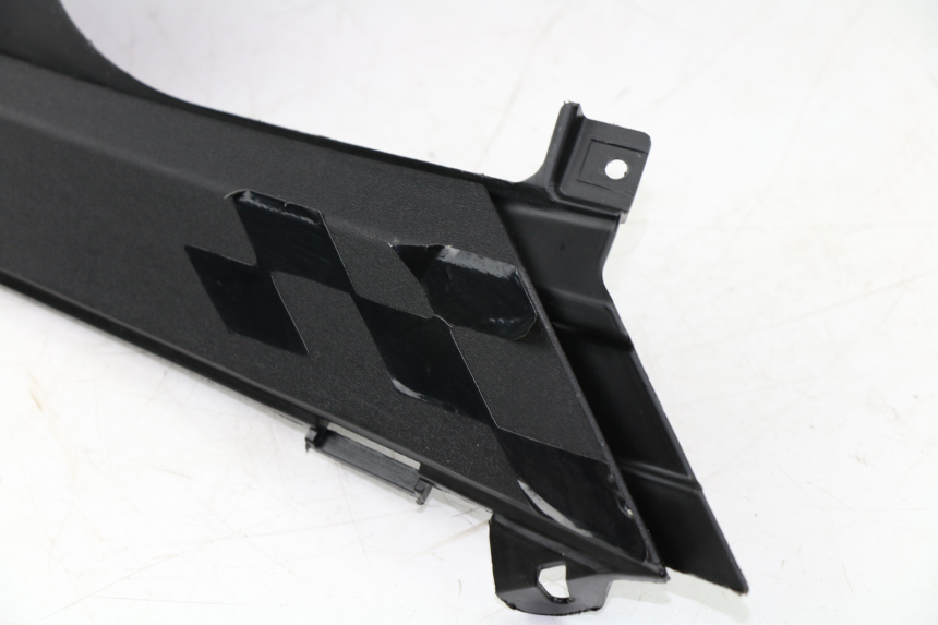 photo de RECHTER SITZBANKDECKEL GILERA RUNNER SP 50 (2009 - 2017)