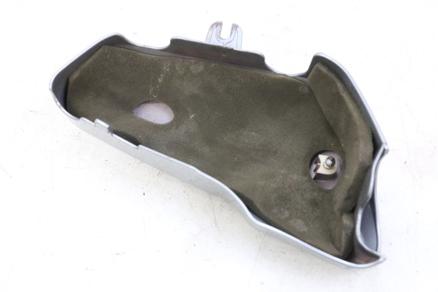 photo de VERKLEIDUNG UNTER DEM RECHTEN SITZ HYOSUNG GV AQUILA 125 (2000 - 2004)