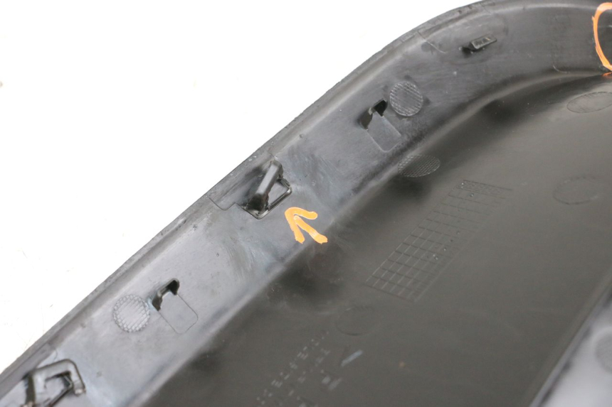 photo de UNTER SITZ VERKLEIDUNG RECHTS YAMAHA NEO'S CORE 1 (2022 - 2026) - Technische Nahaufnahme