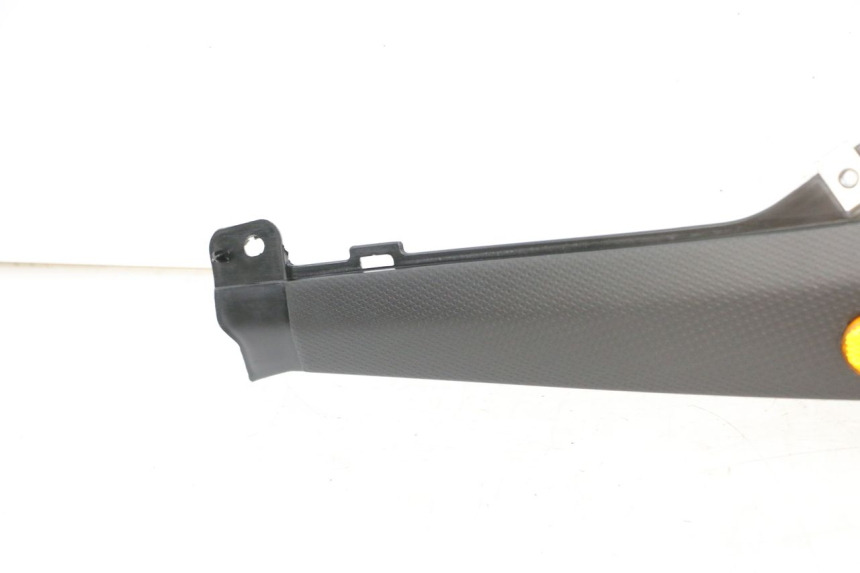 photo de UNTER SITZ VERKLEIDUNG RECHTS PIAGGIO NRG POWER PUREJET 50 (2018 - 2021)