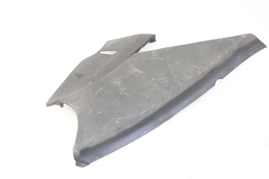 photo de UNTER SITZ VERKLEIDUNG RECHTS HONDA NTV DEAUVILLE ABS 700 (2007 - 2016)