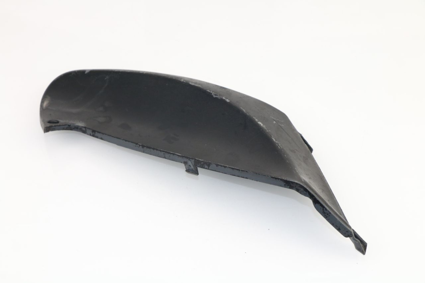 photo de UNTER SITZ VERKLEIDUNG RECHTS PIAGGIO FLY 4T 50 (2004 - 2010)