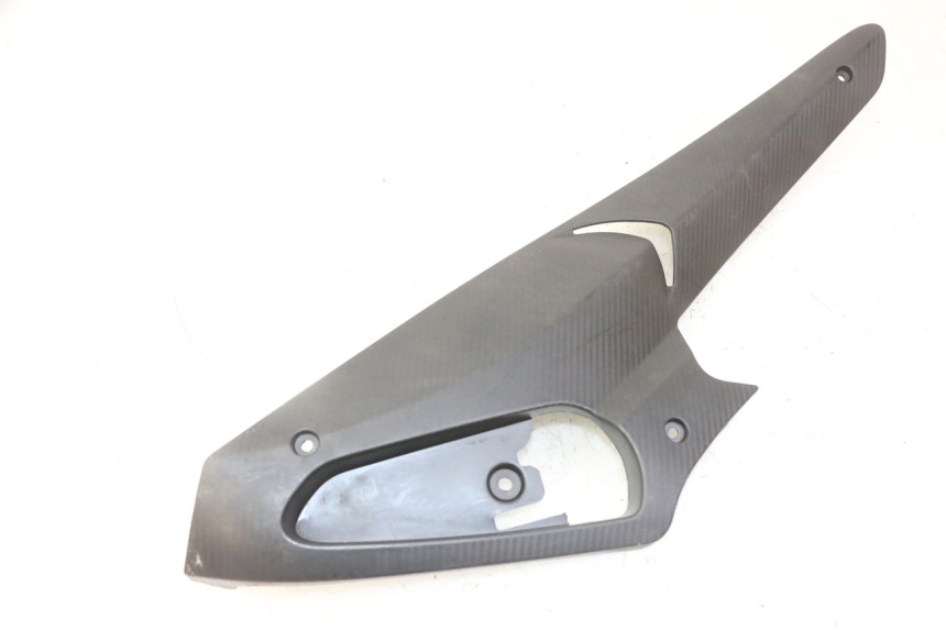 photo de UNTER SITZ VERKLEIDUNG RECHTS GILERA RUNNER SL 50 (2006 - 2009)