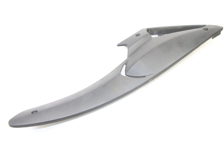 photo de UNTER SITZ VERKLEIDUNG RECHTS GILERA RUNNER SP 50 (2006 - 2008)
