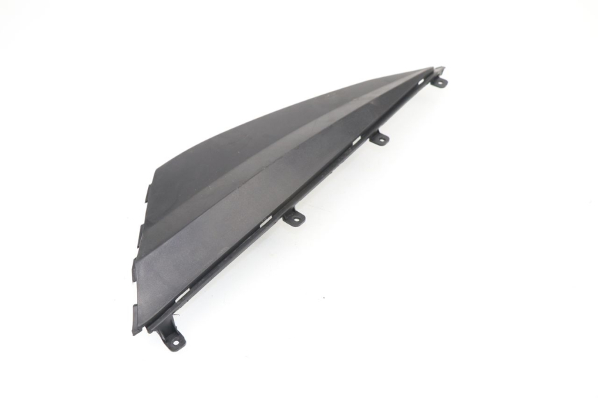 photo de RECHTER SITZBANKDECKEL KEEWAY RY6 2T 50 (2011 - 2019)