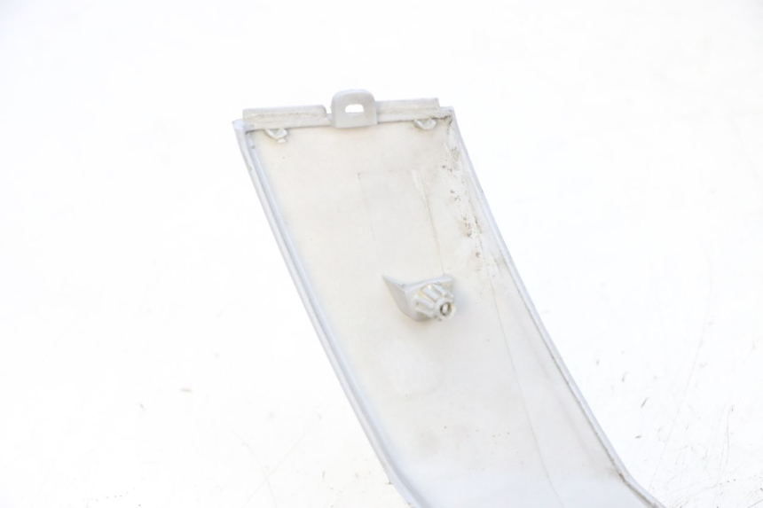 photo de UNTER SITZ VERKLEIDUNG RECHTS PEUGEOT SPEEDFIGHT 4 4T EFI 50 (2021 - 2025) - Gesamtansicht des Produkts