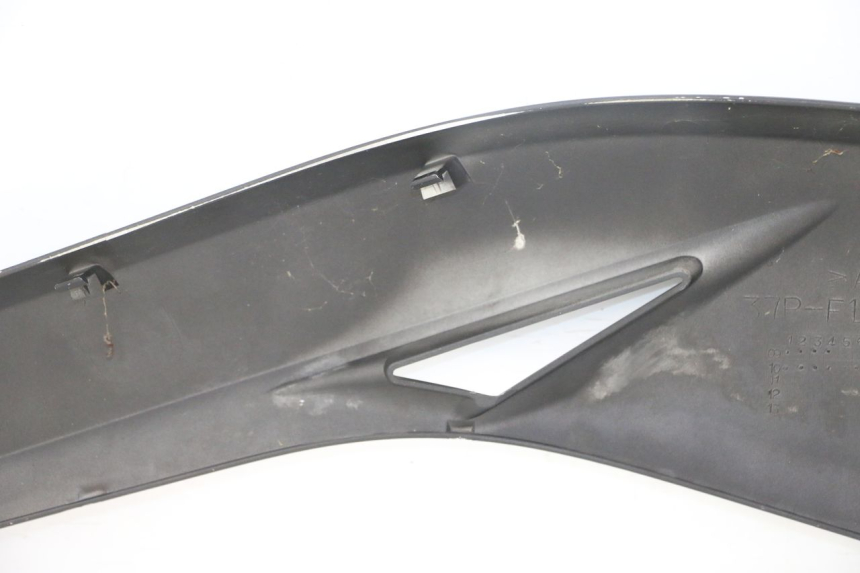 photo de RECHTER SITZBANKDECKEL YAMAHA X-MAX XMAX 125 (2010 - 2014)