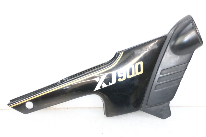 photo de UNTER SITZ VERKLEIDUNG RECHTS YAMAHA XJ F 900 (1983 - 1994)