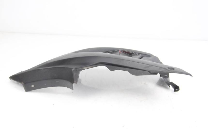photo de UNTER SITZ VERKLEIDUNG RECHTS YAMAHA AEROX NAKED 2T 50 (2013 - 2017)