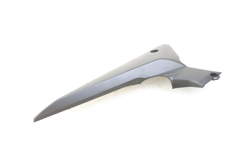 photo de UNTER SITZ VERKLEIDUNG RECHTS YAMAHA XJ6 600 (2008 - 2016)