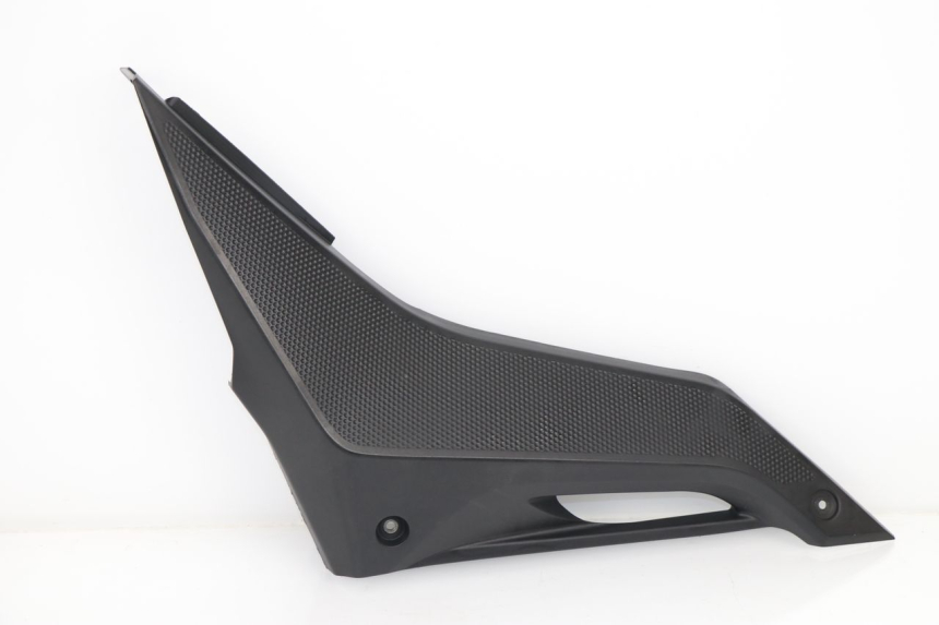 photo de UNTER SITZ VERKLEIDUNG RECHTS YAMAHA YZF R 125 (2008 - 2013)