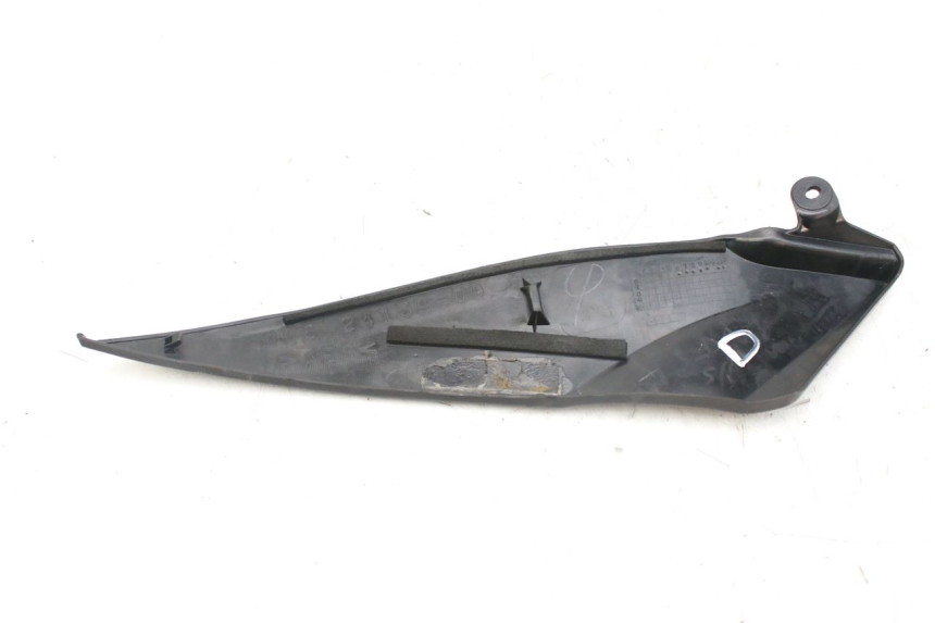 photo de RECHTER SITZBANKDECKEL YAMAHA YZF R1 1000 (2007 - 2008)