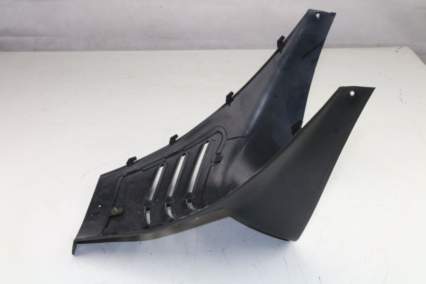 photo de UNTER SITZ VERKLEIDUNG FALCONBIKE F-125 125 (2007 - 2012)