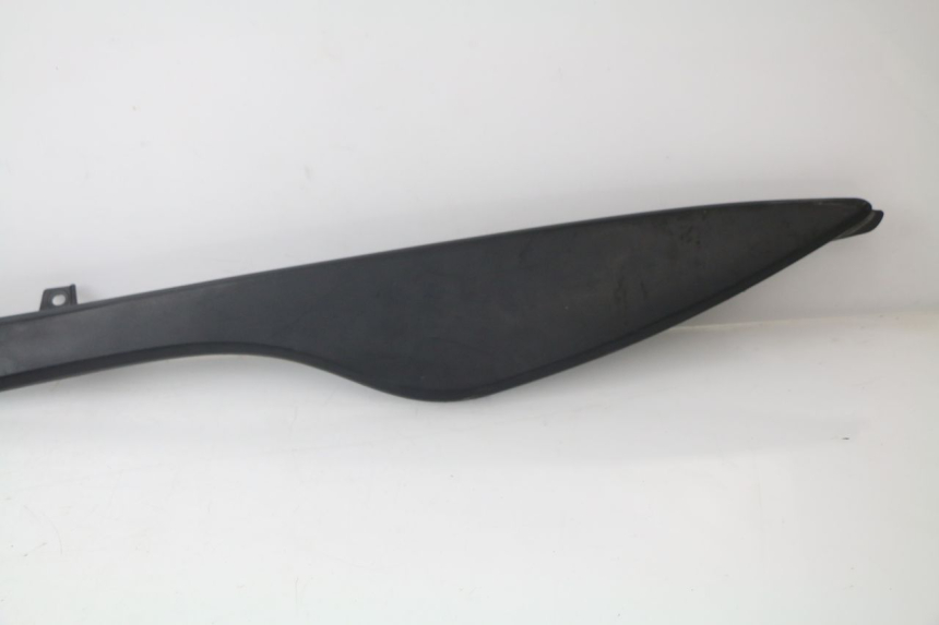 photo de UNTER SITZ VERKLEIDUNG LINKS SUZUKI AN BURGMAN 400 (2006 - 2010)