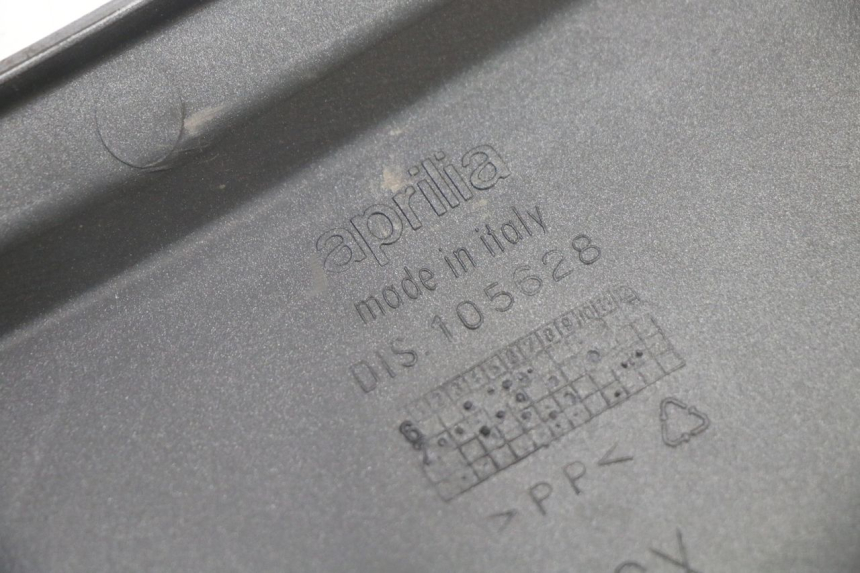 photo de UNTER SITZ VERKLEIDUNG LINKS APRILIA ATLANTIC 125 (2003 - 2009)