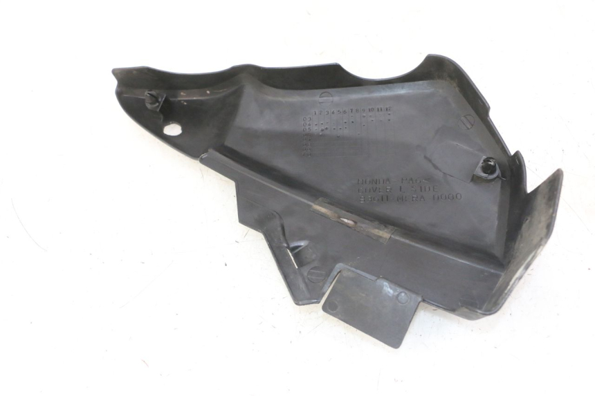 photo de LINKS UNTER DEM LINKEN SITZ HONDA CBF 500 (2004 - 2007)