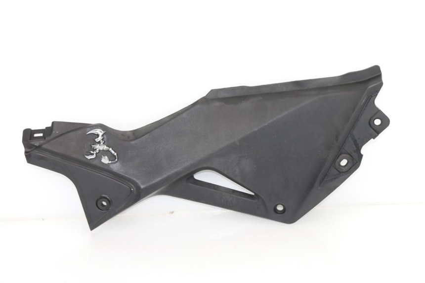 photo de UNTER SITZ VERKLEIDUNG LINKS HONDA CBR R 125 (2011 - 2016)