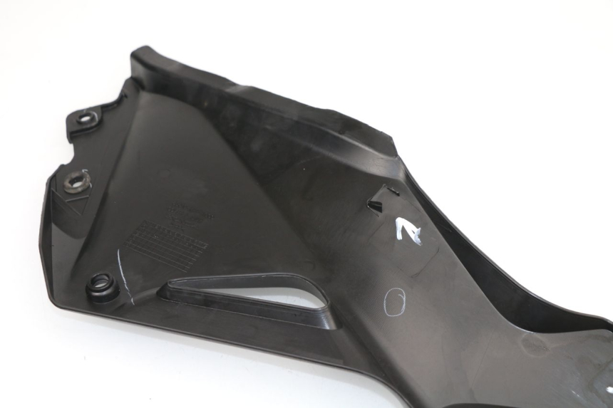 photo de UNTER SITZ VERKLEIDUNG LINKS HONDA CBR R 125 (2011 - 2016)