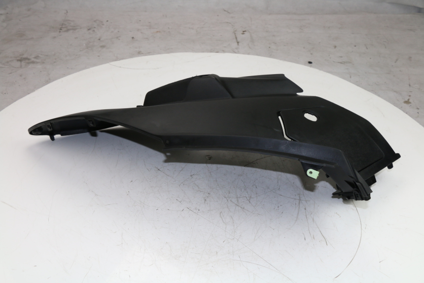 photo de LINKS UNTER DEM LINKEN SITZ PEUGEOT CITYSTAR 125 (2011 - 2017)