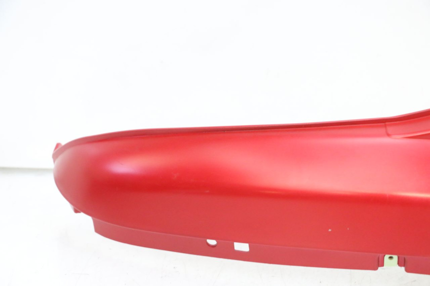 photo de LINKS UNTER DEM LINKEN SITZ PEUGEOT DJANGO 4T 50 (2014 - 2019) - Fokus auf die Struktur