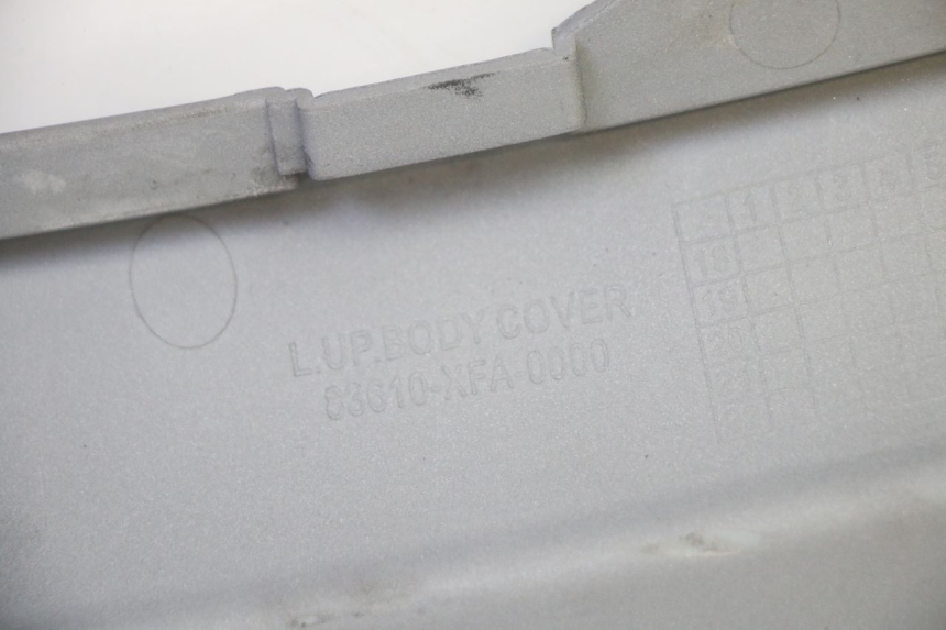 photo de LINKS UNTER DEM LINKEN SITZ SYM FIDDLE 3 III 125 (2014 - 2020) - Weitere Ansicht des Artikels