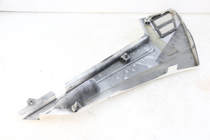 photo de UNTER SITZ VERKLEIDUNG LINKS YAMAHA FJ 36Y 1100 (1984 - 1985)