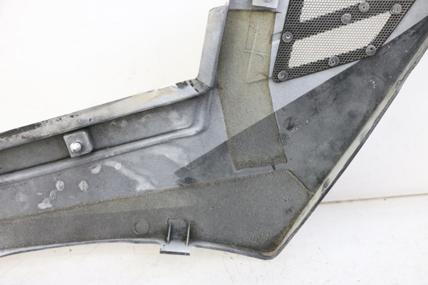 photo de UNTER SITZ VERKLEIDUNG LINKS YAMAHA FJ 36Y 1100 (1984 - 1985)