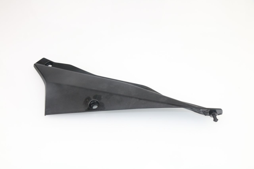 photo de UNTER SITZ VERKLEIDUNG LINKS GILERA SMT SUPERMOTARD 50 (2009 - 2017)
