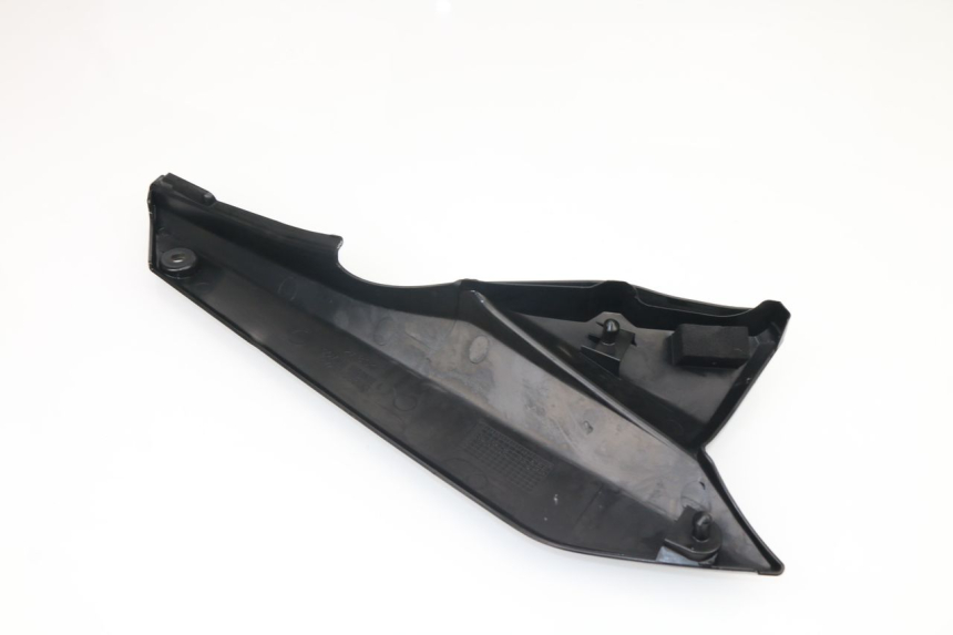 photo de UNTER SITZ VERKLEIDUNG LINKS SUZUKI GSF N BANDIT 1250 (2007 - 2010)