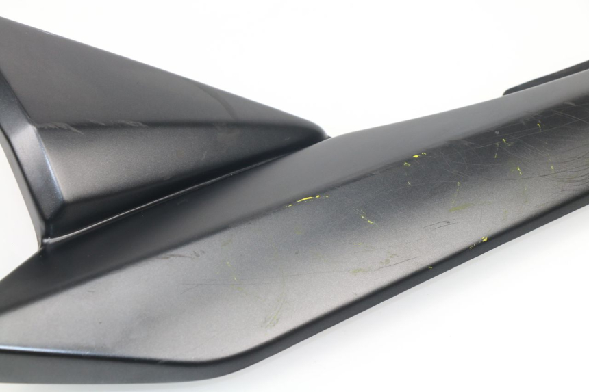 photo de UNTER SITZ VERKLEIDUNG LINKS SUZUKI GSF N BANDIT 1250 (2007 - 2010)