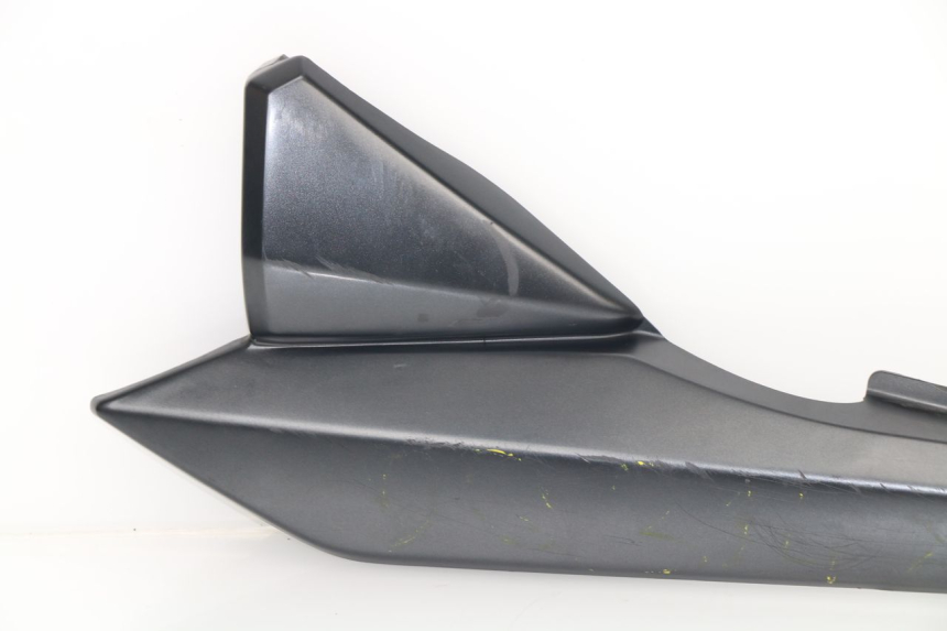 photo de UNTER SITZ VERKLEIDUNG LINKS SUZUKI GSF N BANDIT 1250 (2007 - 2010)