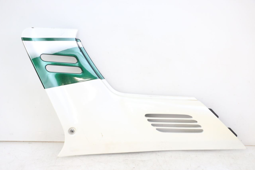 photo de UNTER SITZ VERKLEIDUNG LINKS HONDA CBR F 1000 (1993 - 1996)