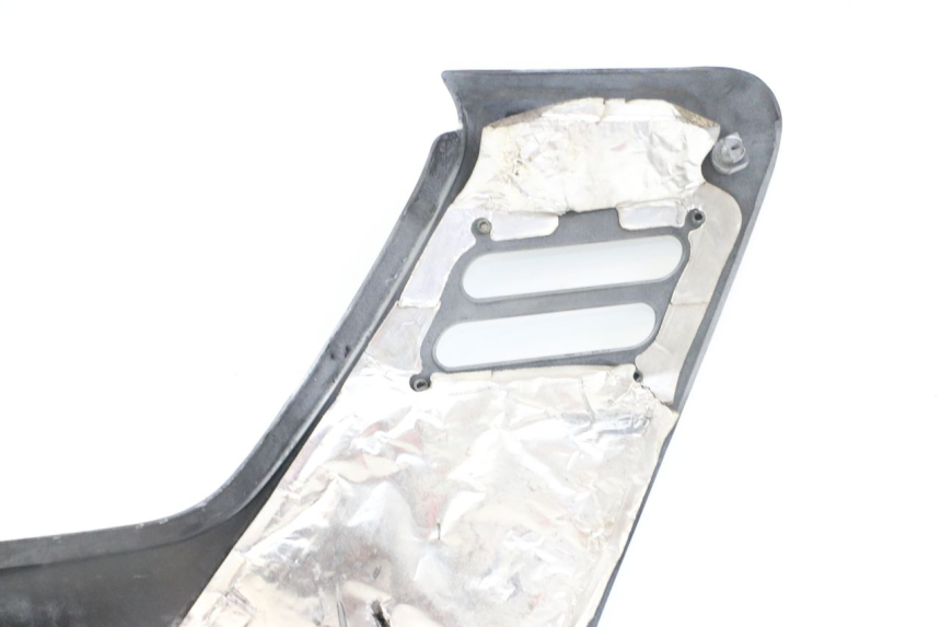 photo de UNTER SITZ VERKLEIDUNG LINKS HONDA CBR F 1000 (1993 - 1996)